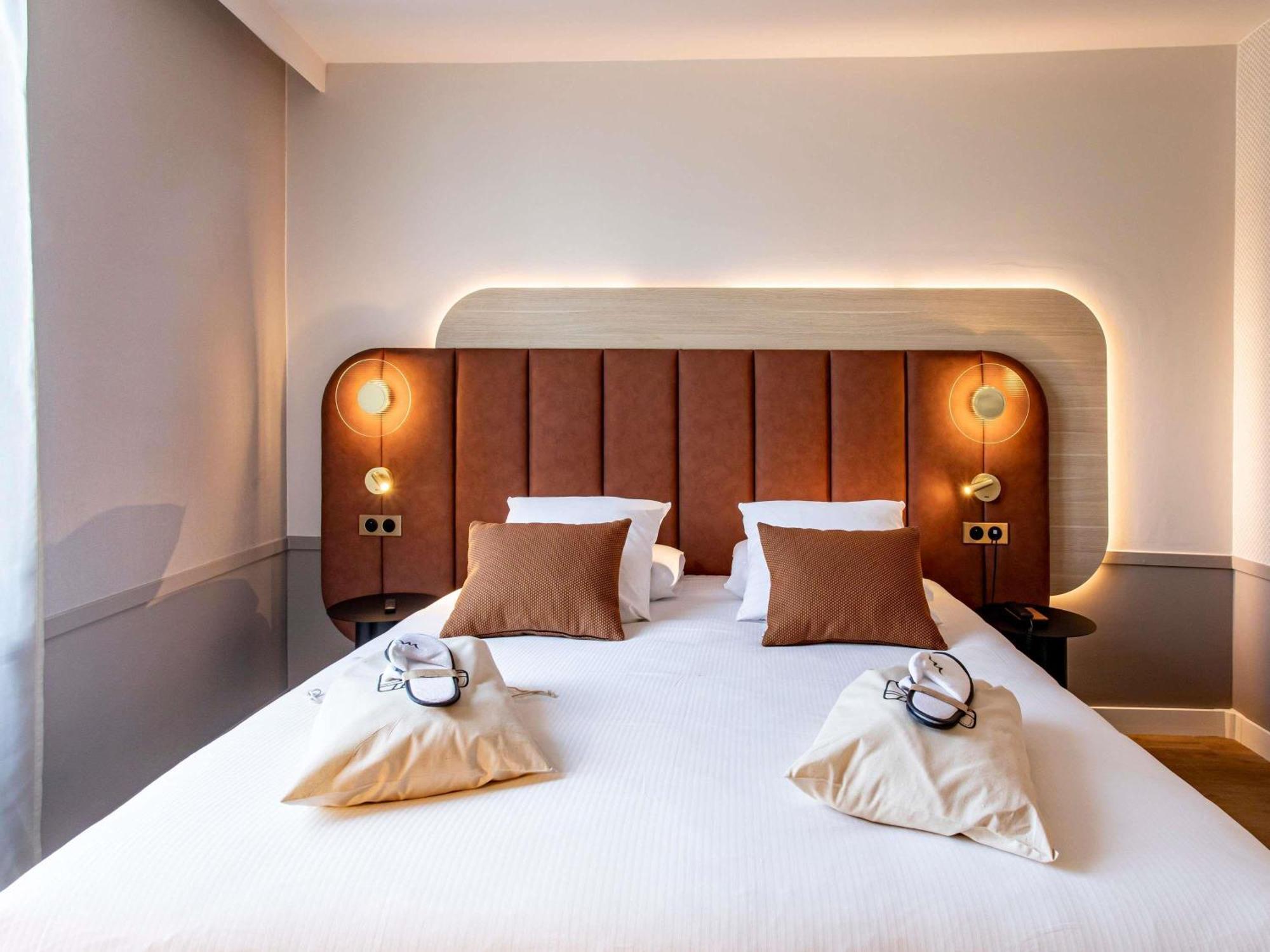Suite One Double Bed Sofa Bed,1717003606:JPEG